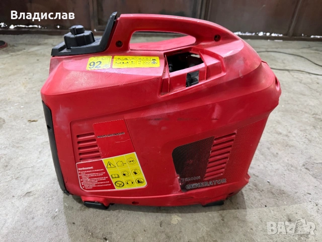 Инверторен Генератор 2000w, снимка 6 - Генератори - 53992347