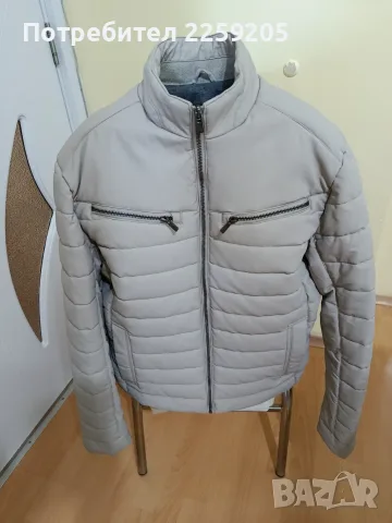 Продавам мъжко яке необличано есен -зима