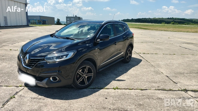Продавам Renault Kadjar - топ състояние, снимка 9 - Автомобили и джипове - 55102347