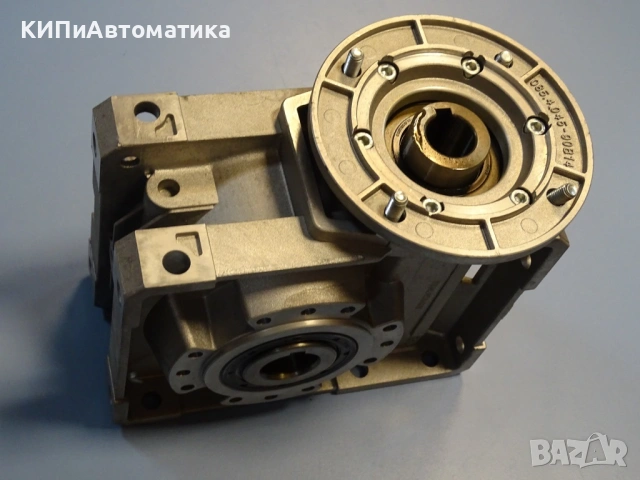 Червячен редуктор Lenze PQ75FB31C30T/B14B8 worm reducer size-75 i=31, снимка 6 - Резервни части за машини - 54579712