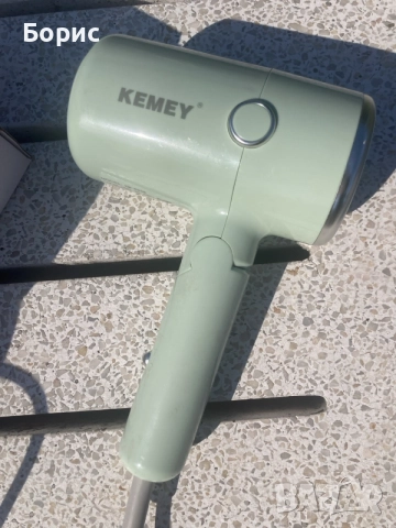 Сешоар KEMEY KM6838, отличен, снимка 6 - Сешоари - 55152680