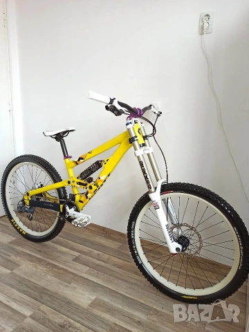 26" Downhill/Freeride SCOTT Voltage FR10, Мекица, снимка 4 - Велосипеди - 54801018