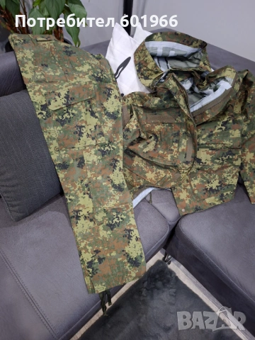 Чисто нови камуфлажни дрехи и кубинки, снимка 2 - Други - 54080946