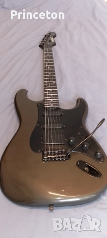 Продавам корейска електрическа китара "Session Stage Series ST Style Pewter Grey"   , снимка 5 - Китари - 53451658