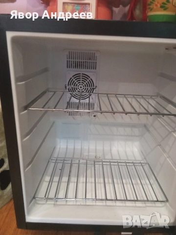 мини хладилна витрина elite mini bar, снимка 2 - Витрини - 54757441