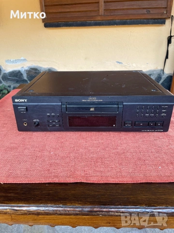 Sony CD плеар CDP-XA2ES