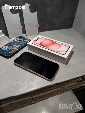 Перфектен Iphone 15 Pink + подаръци, снимка 5 - Apple iPhone - 54512433