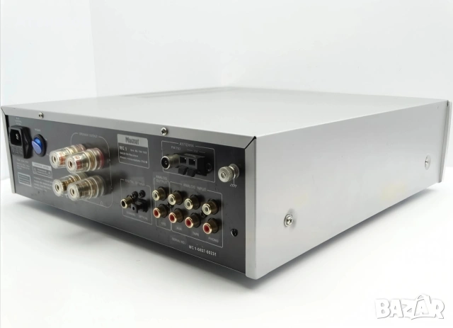 Magnat MC 1 Super audio CD стерео усилвател с тунер и CD Phono in, снимка 4 - Ресийвъри, усилватели, смесителни пултове - 54715703