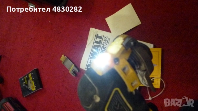 DeWalt DCS355 18V XR Brushless Акумулаторен мултифункционален инструмент, снимка 15 - Други инструменти - 54660669