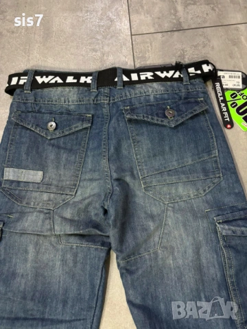 нови дънки Airwalk, снимка 6 - Детски панталони и дънки - 54825538