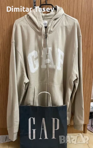 GAP-суичър с качулка НОВ, снимка 2 - Суичъри - 54889025