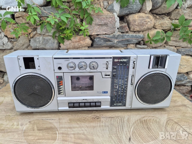 Радиокасетофон Sharp GF-7300H