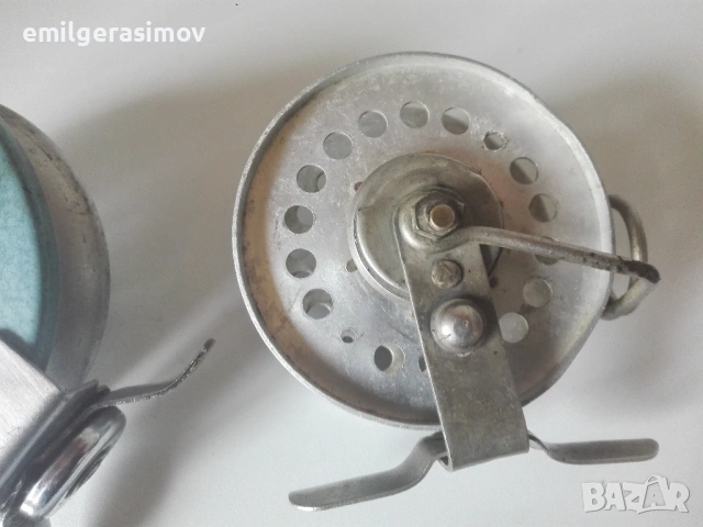 Стар щик и две риболовни макари.., снимка 14 - Антикварни и старинни предмети - 53938949