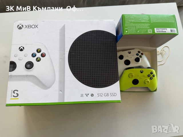 Конзола X-BOX ONE S 512GB с 2 джойстика, снимка 2 - Xbox конзоли - 55274560
