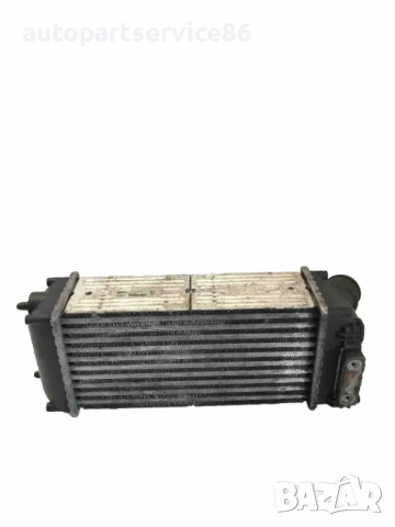 Интеркулер Valeo за Citroen C4 Picasso 1.6 HDi (2008) 9648551880