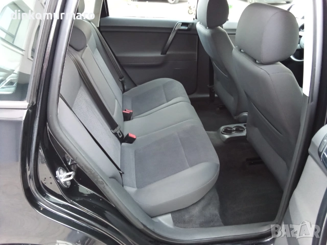 VW Polo 1.4i-75kc. , снимка 13 - Автомобили и джипове - 54195426