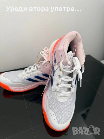 Маратонки Adidas Crazyflight, снимка 5 - Маратонки - 54228052