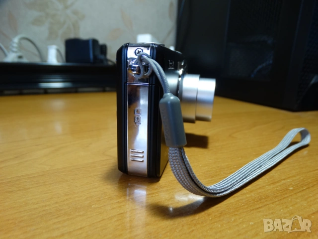 Kodak EasyShare M320 ..., снимка 8 - Фотоапарати - 54379381