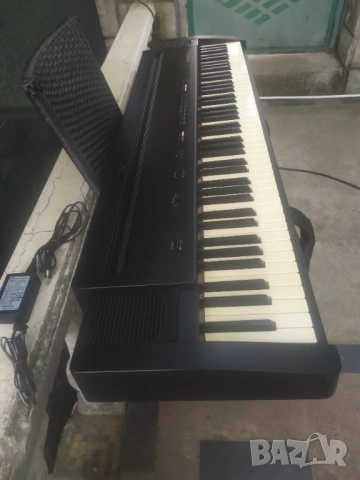 KORG SG-1D ,ROLAND EP-9E -Дигитално пиано 88 клавиша 