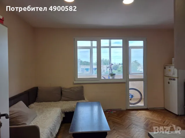 Продавам среден двустаен апартамент 50 кв. на 3-ти етаж, снимка 3 - Апартаменти - 55445907