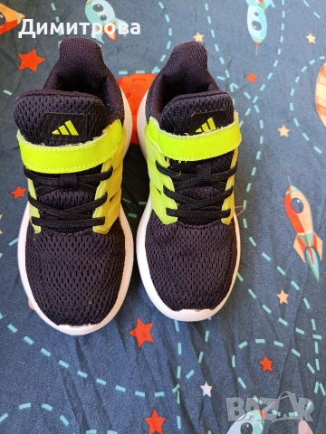 Детски маратонки Adidas 32 номер , снимка 4 - Детски маратонки - 54994309