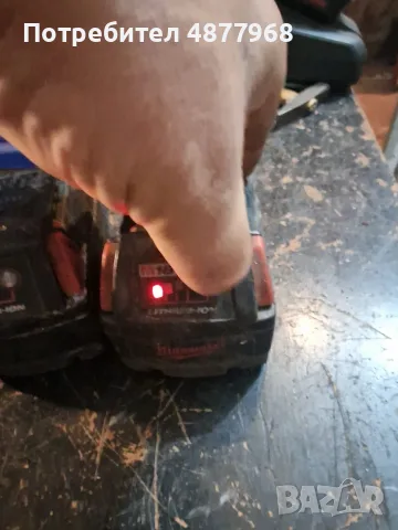 Батерии Milwaukee 18v 3ah, снимка 3 - Винтоверти - 55337143