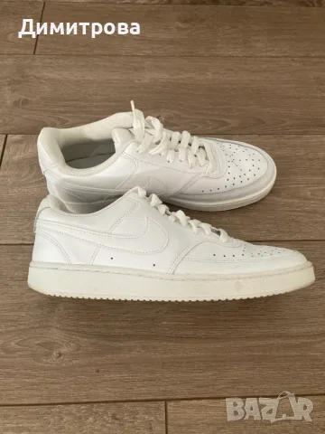 Дамски маратонки Nike, снимка 3 - Маратонки - 55299494
