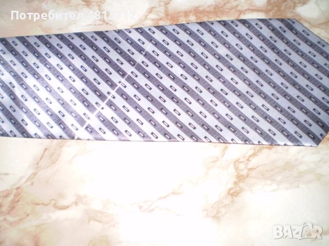 Сива  вратовръзка с шарки  SHENG KAI HAND MADE., снимка 3 - Сватбени аксесоари - 54604113