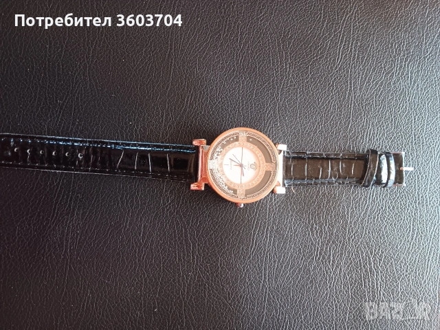 Versace часовник, снимка 5 - Дамски - 55077510