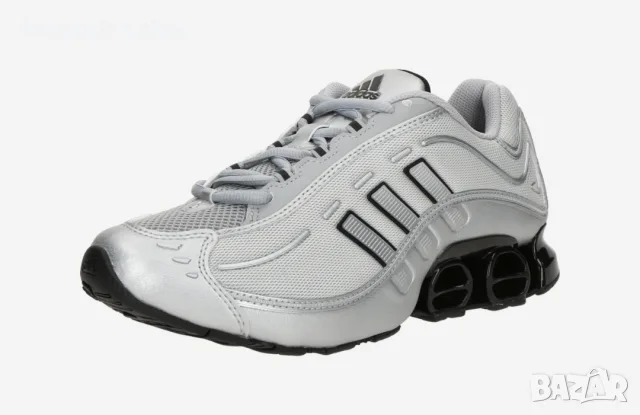 Продавам нови оригинални дамски маратонки Adidas Megaride O1.