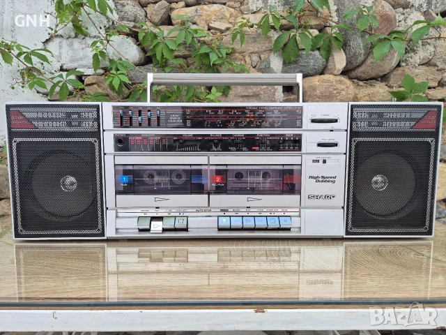 Радиокасетофон Sharp GF-560Z(S)