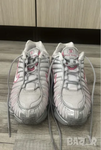 обувки nike shox , снимка 4 - Маратонки - 55364414