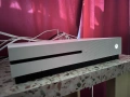 Xbox one S 500GB + 8 игри, снимка 1