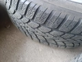 Зимни гуми комплект с метални джанти и тасове VW golf 7, снимка 4
