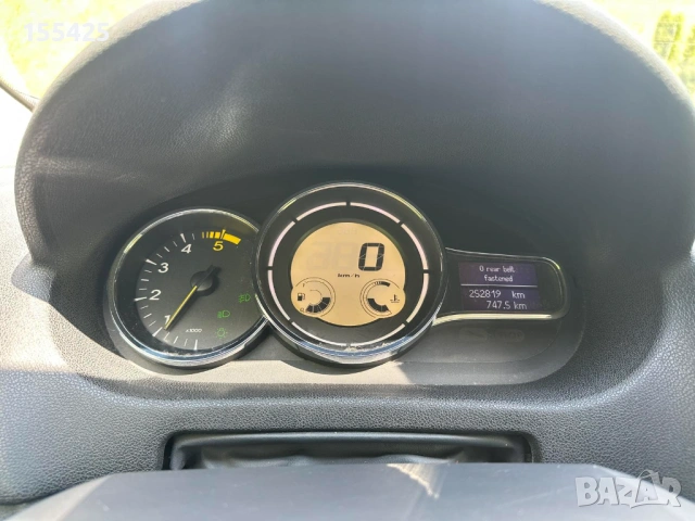 Renault Megane Cope 1.9dci 130к.с., снимка 10 - Автомобили и джипове - 54438152