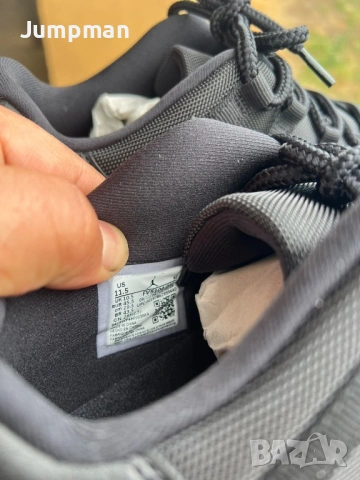 Мьжки кецове Jordan 11 low Bred, снимка 12 - Кецове - 54894763