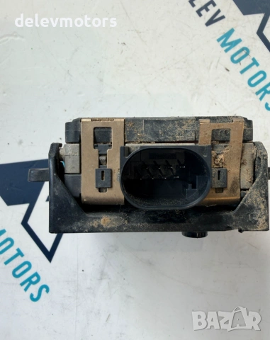 M8A2-9G768-Af дистроник радар сензор от Land Rover Range Rover Velar (L560) 3.0 D , снимка 2 - Части - 55286978