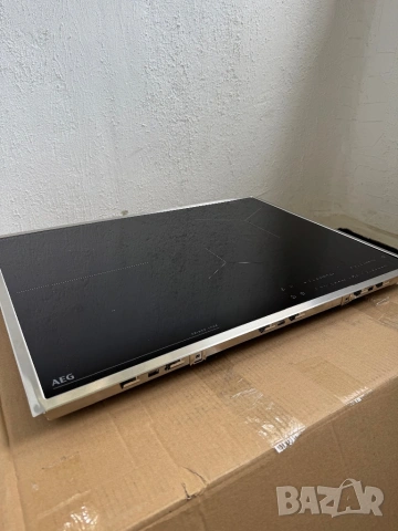 Индукционен Плот AEG TO74IB00UB 70cm, 4 Котлона, Bridge Функция & Hob²Hood 14 Нива на Мощност Таймер, снимка 4 - Котлони - 54391792
