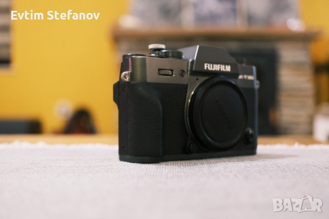 Fujifilm X-T30 - Тяло - антрацит (Charcoal Silver), снимка 3 - Фотоапарати - 54379387