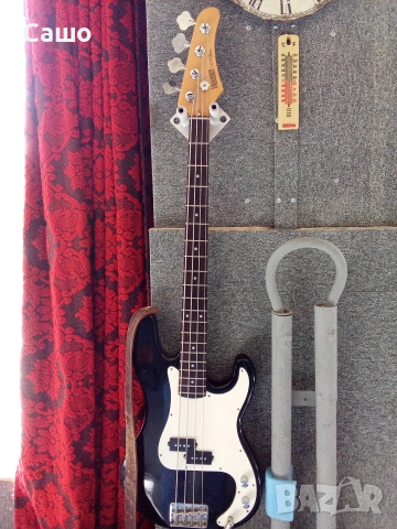 Бас китара Хонер