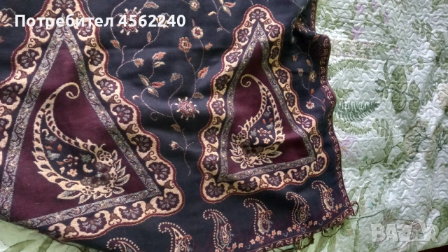 Вълнен шал с две лица, снимка 4 - Шалове - 54159489