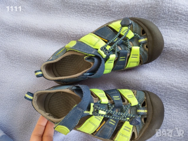Сандали Keen номер 32/33., снимка 2 - Детски сандали и чехли - 54572982