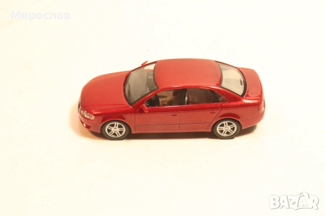 BUSCH H0 1/87 AUDI A4 КОЛИЧКА МОДЕЛ, снимка 2 - Колекции - 54076700