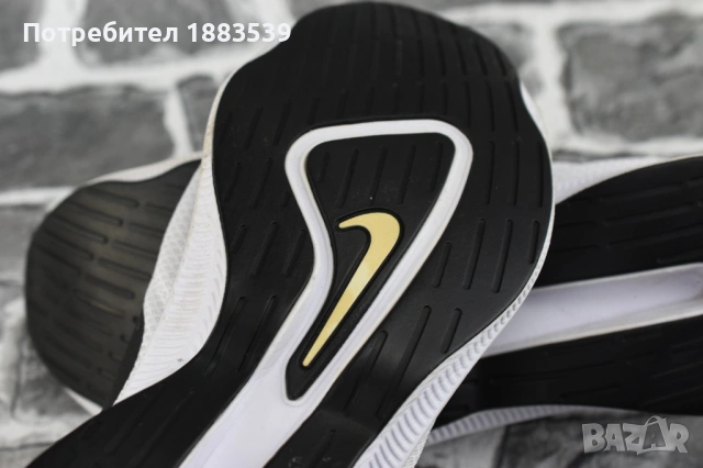 маратонки Nike 45 номер, снимка 5 - Спортни обувки - 54462624