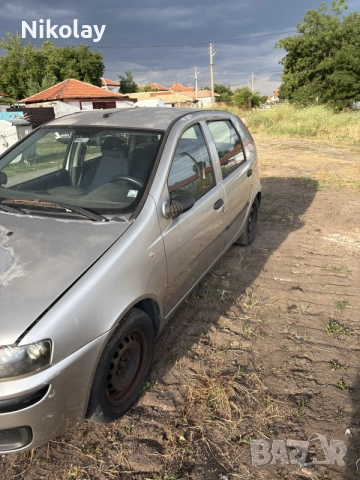 Продава се на части Fiat Punto 1.2 бензин всичко налично , снимка 2 - Части - 55332603