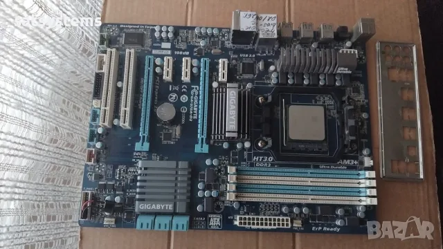Дънна платка Gigabyte GA-970A-D3 Socket AM3+, снимка 4 - Дънни платки - 55514241