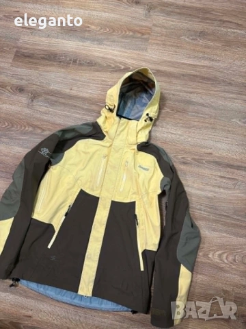 Висок клас мъжко HardShell  яке Bergans Of Norway 6200 BYGDIN  Dermizax Waterproof Jacket , M размер, снимка 2 - Якета - 54541197