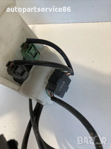 Резервоар за миене на предното стъкло за Subaru Tribeca 3.0 V6 (2009) 