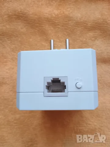 Мрежови адаптер TP-Link AV1000 (модел TL-PA7017P), снимка 5 - Мрежови адаптери - 55506032
