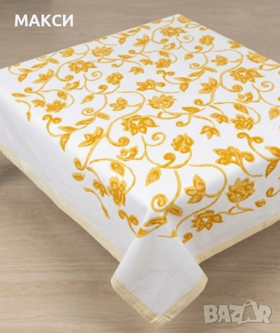 Памучна плътна покривка в бяло с красиви оранжеви цветя
